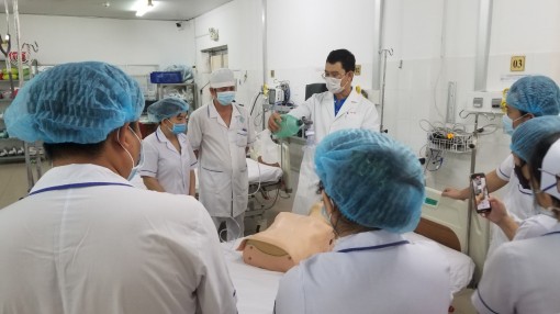 Nâng tầm phát triển y tế miền Tây   