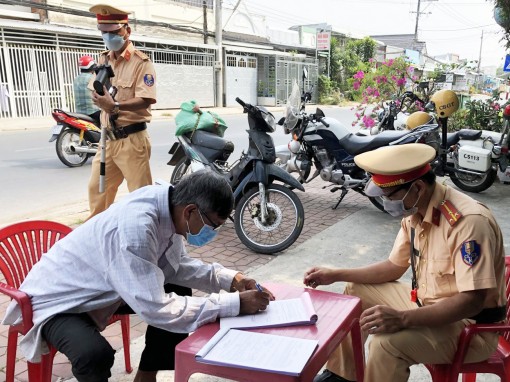 Tuần tra, kiểm soát, xử lý vi phạm trật tự an toàn giao thông theo từng chuyên đề