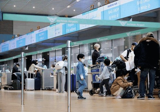 Dân Hàn đổ ra nước ngoài “du lịch trả thù”