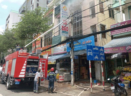 Cháy Đại lý vé số ở đường 30-4