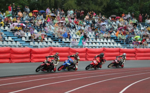 Giải đua xe mô tô thể thao trở lại sân Cần Thơ vào dịp 30-4