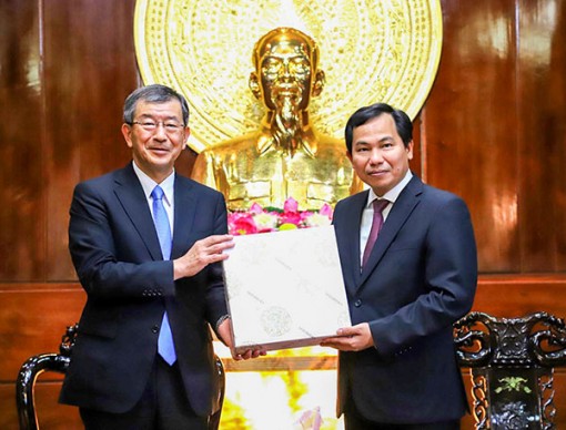 Bí thư Thành ủy tiếp và làm việc với Tổng lãnh sự Nhật Bản tại TP Hồ Chí Minh