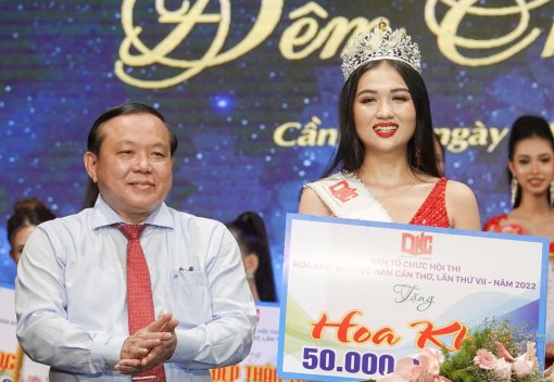 Nữ sinh đến từ Cà Mau trở thành tân Hoa khôi Đại học Nam Cần Thơ