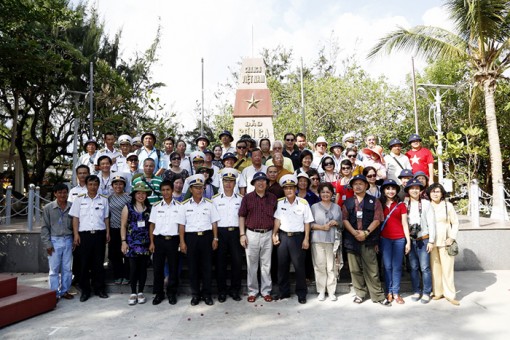 Đất mẹ bao dung