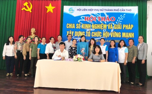Ký kết liên tịch phối hợp tuyên truyền, vận động, thực hiện chính sách bảo hiểm xã hội, bảo hiểm y tế