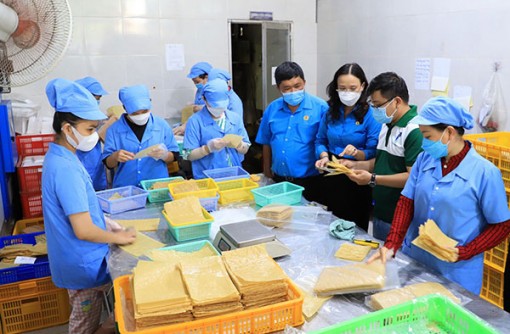 Thi đua lao động giỏi, lao động sáng tạo