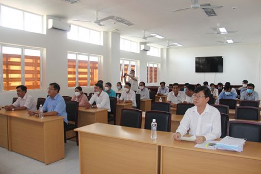 Tập huấn chẩn đoán, thu dung và điều trị bệnh sốt xuất huyết