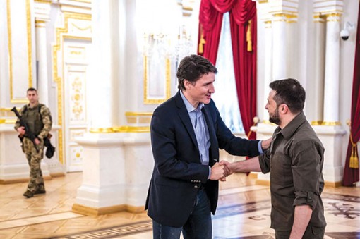 Lãnh đạo phương Tây dồn dập thăm Ukraine