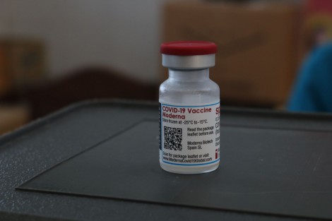Nhận thêm 51.600 liều vaccine Moderna để tiêm phòng COVID-19 cho trẻ từ 5-12 tuổi