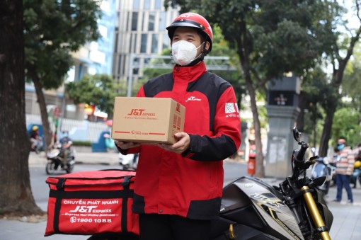 Doanh nghiệp chuyển phát nhanh nắm bắt cơ hội bứt phá nhờ đầu tư công nghệ