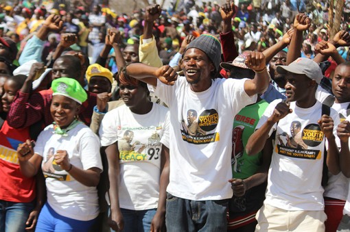 Đổi tình, tiền lấy việc