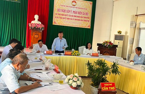 Góp ý các dự thảo nghị quyết, quyết định trình tại kỳ họp giữa năm HÐND thành phố