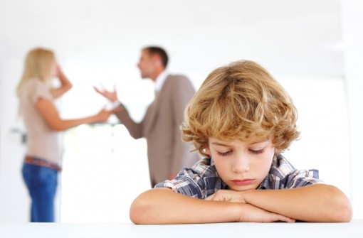 Ai có thể giành quyền nuôi con sau ly hôn?