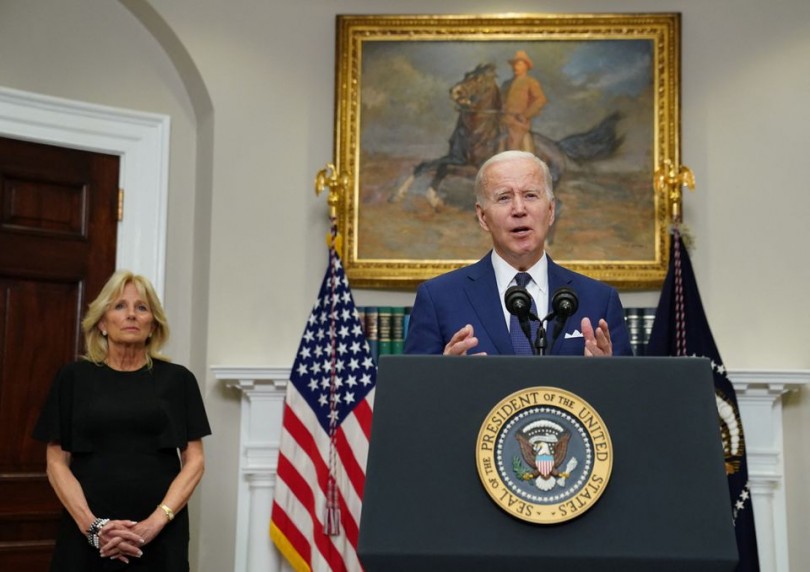 Ông Biden kêu gọi chống vận động hành lang súng đạn