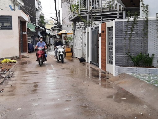 Hẻm được nâng cấp - giao thông thuận lợi