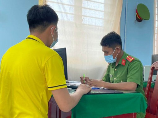 Không có sổ hộ khẩu, khi chuyển nhượng nhà, đất có bị ảnh hưởng?