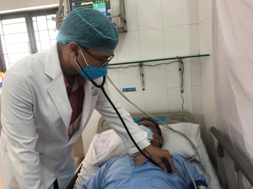 Cứu sống bệnh nhân quốc tịch Mỹ bị nhồi máu cơ tim cấp