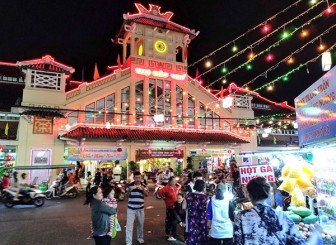 Nhiều giải pháp phát triển kinh tế ban đêm tại Ninh Kiều Nhiều giải pháp phát triển kinh tế ban đêm tại Ninh Kiều