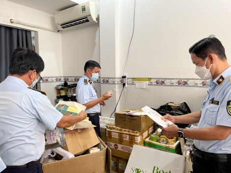 Tìm giải pháp quản lý kinh doanh trên nền tảng thương mại điện tử