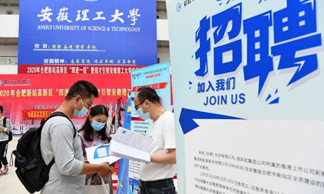 Cử nhân Trung Quốc đối mặt “khủng hoảng việc làm”