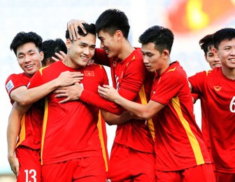 U23 Việt Nam đá V.League liệu có bất khả thi?