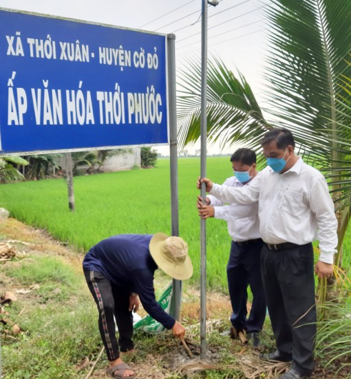 ពង្រីក​តួនាទី​អ្នក​មាន​ប្រ​ជា​ប្រិយ​ក្នុង​ជន​រួម​ជាតិ​ខ្មែរ​