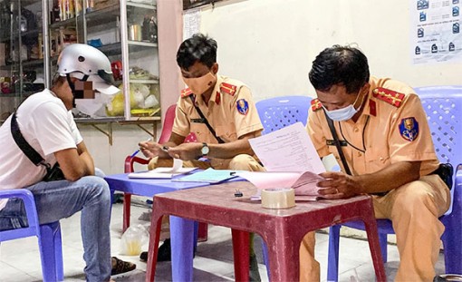 Nguy hiểm khi điều khiển xe thiếu quan sát