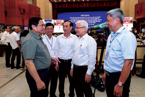 Cần có cơ chế điều hành phát triển chung toàn vùng Ðông Nam Bộ và vùng Kinh tế trọng điểm phía Nam