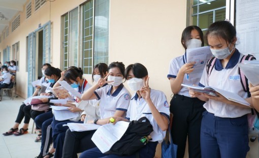 Chủ động hỗ trợ học sinh lựa chọn tổ hợp môn học lớp 10