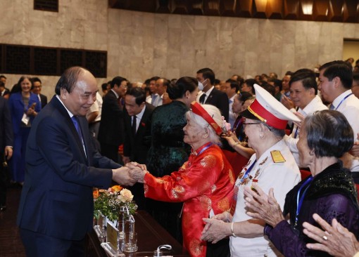 Lễ kỷ niệm 75 năm ngày Thương binh - Liệt sĩ và Tuyên dương đại biểu người có công với cách mạng tiêu biểu toàn quốc năm 2022