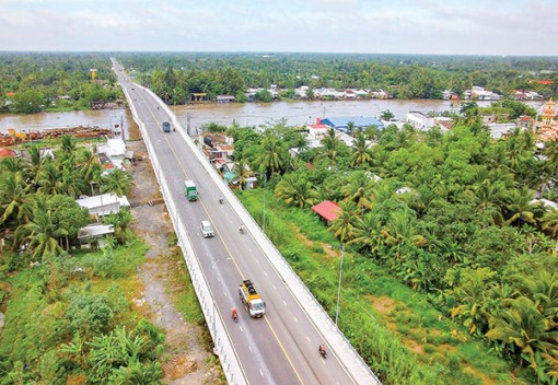 Cần Thơ phấn đấu khởi công thêm nhiều công trình trọng điểm