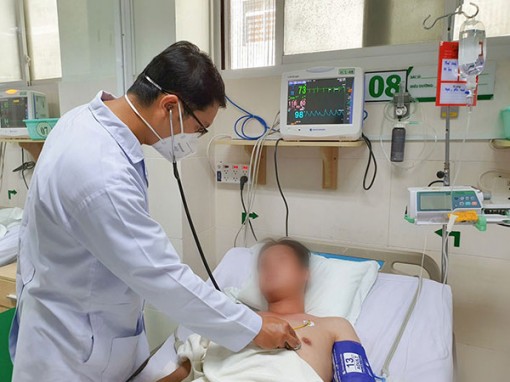 Cứu kịp thanh niên 22 tuổi nhồi máu cơ tim nguy kịch,