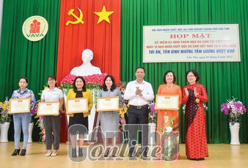 Họp mặt kỷ niệm 61 năm thảm họa da cam tại Việt Nam