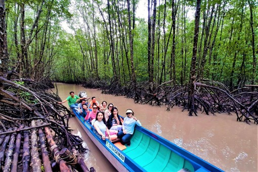 Tiền đề phát triển Làng Văn hóa Du lịch Đất Mũi