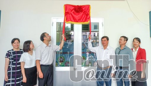 Khai trương Trạm khai thác thông tin và sử dụng dịch vụ sở hữu công nghiệp tại Cần Thơ