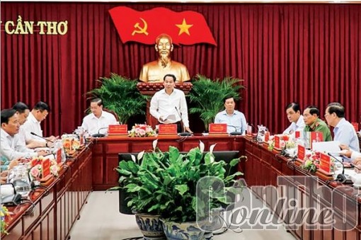 Cân đối nguồn ngân sách để có thể hỗ trợ 100% học phí cho học sinh