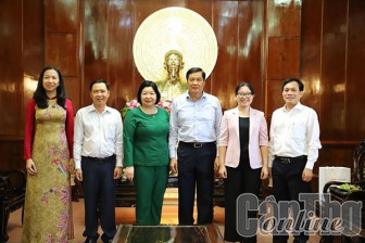 Phó Chủ tịch Trung ương Hội Nông dân Việt Nam thăm và làm việc tại TP Cần Thơ