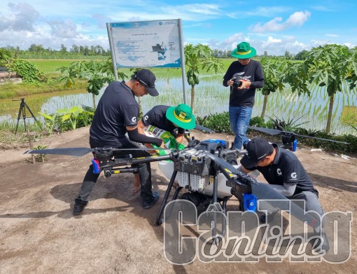 Phát động thực hiện chuyển đổi số trong Nông nghiệp và Phát triển Nông thôn 