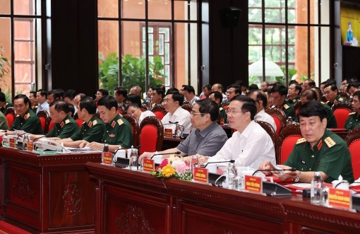 Phát triển công nghiệp quốc phòng gắn kết chặt chẽ và trở thành mũi nhọn của công nghiệp quốc gia