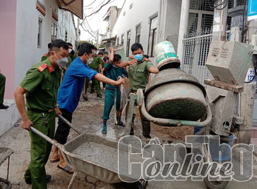 Xung kích, tình nguyện đảm bảo an toàn giao thông