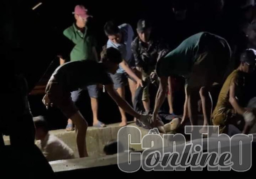 Cà Mau: Người đàn ông tử vong khi lặn vào kè ly tâm đục hàu