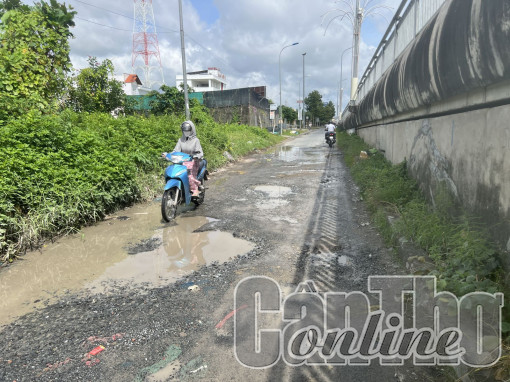 Đường dân sinh không đảm bảo an toàn giao thông