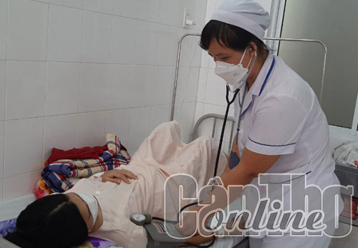 Uống aspirin dự phòng sớm tiền sản giật cho thai phụ