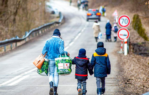 Ðức viện trợ nhân đạo cho người dân Ukraine đi lánh nạn