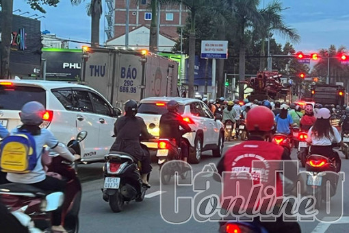 Cần sớm cải tạo, mở rộng 5 nút giao thông trọng điểm