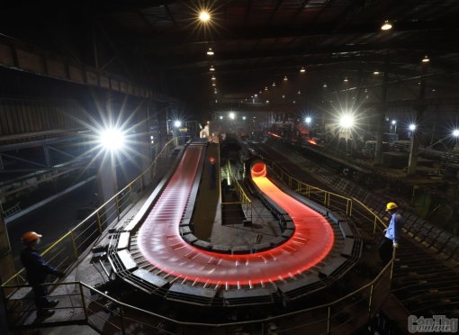 Xung kích, đổi mới, vững tin hội nhập<br>
Bài 1: Tiên phong, gương mẫu đi đầu