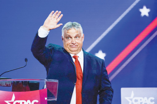 EU mạnh tay với Hungary