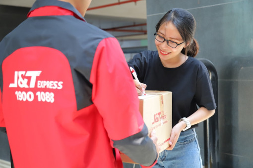 Báo cáo mới mùa Mega Sales: Cơ hội ngày càng lớn của ngành chuyển phát nhanh