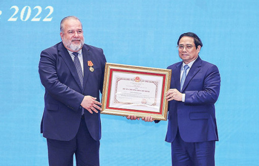 Thủ tướng Phạm Minh Chính chủ trì lễ đón Thủ tướng Cuba Manuel Marrero Cruz thăm hữu nghị chính thức Việt Nam