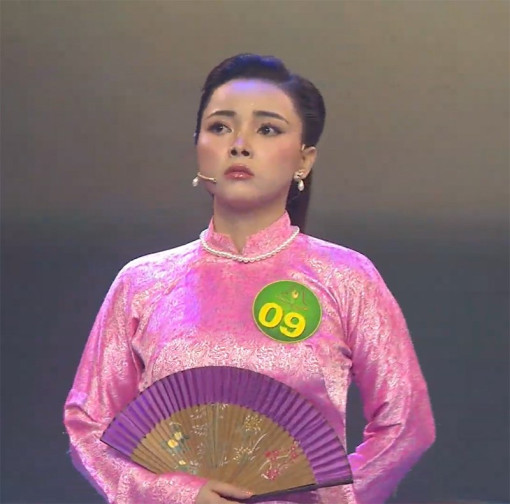 Cô gái Khmer tạo dấu ấn “Chuông vàng vọng cổ”